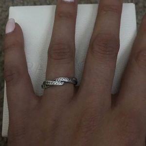 Pandora Ring